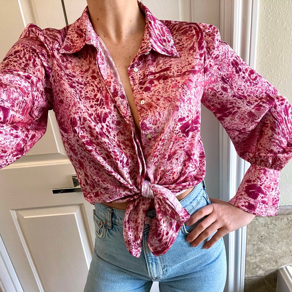 Zara - Patterned pink silk blouse w/ jewel detail - Small